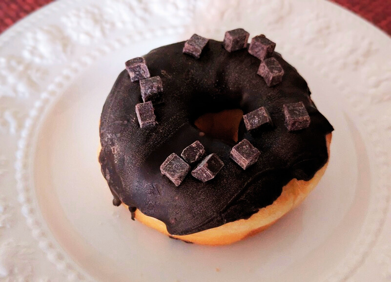 WARU WARU DONUTのダブルチョコレートドーナツの画像