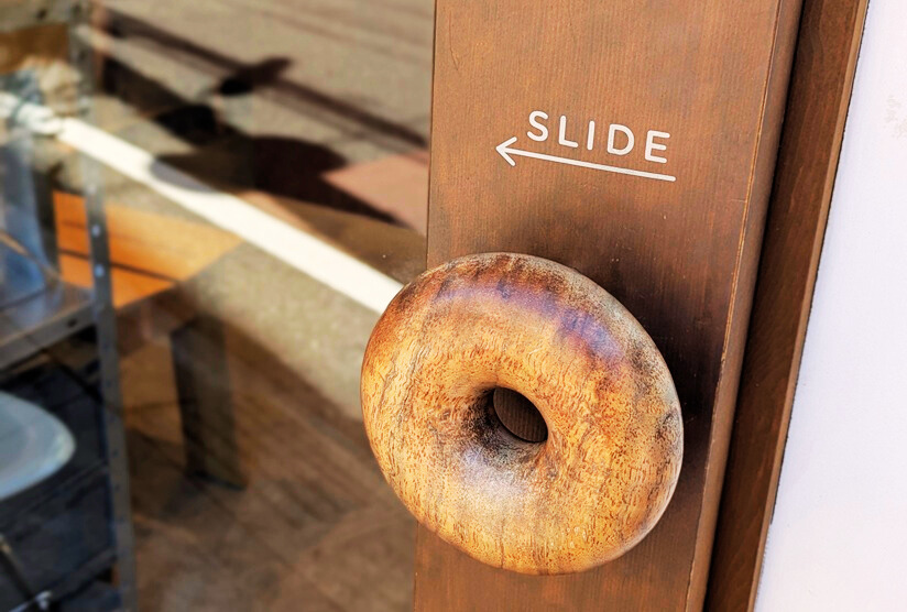 WARU WARU DONUTの入口画像