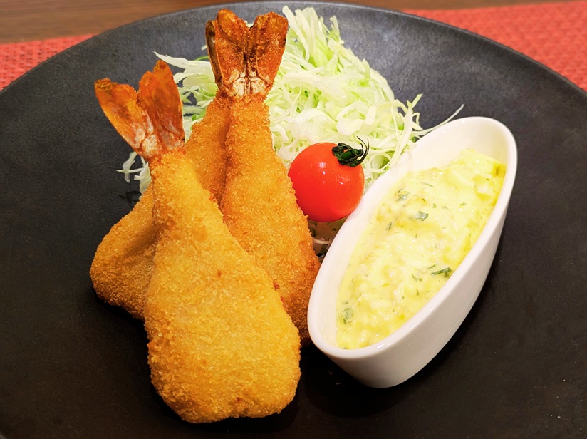 調理後の丸昇水産のエビフライ