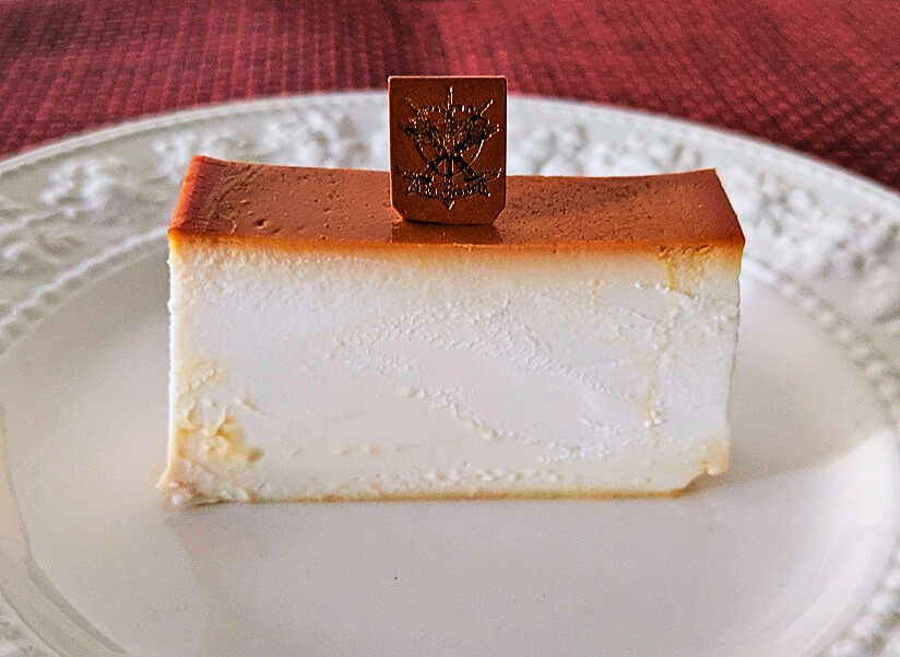 Milano Dolce Tre Spadeのミラノプリンプレーンのカット画像