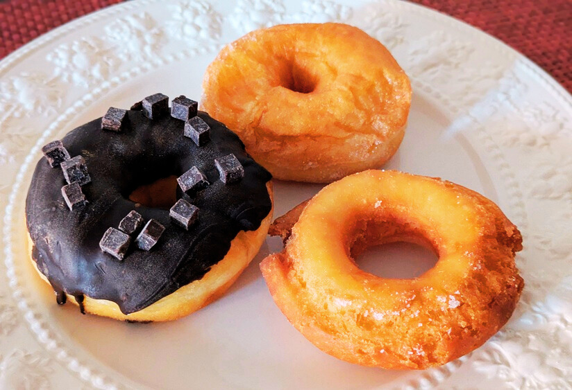WARU WARU DONUTの3種類のドーナツ画像