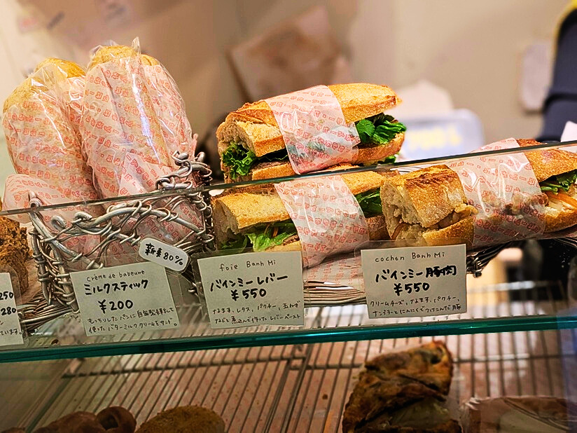 カタネベーカリーの店内パンの画像